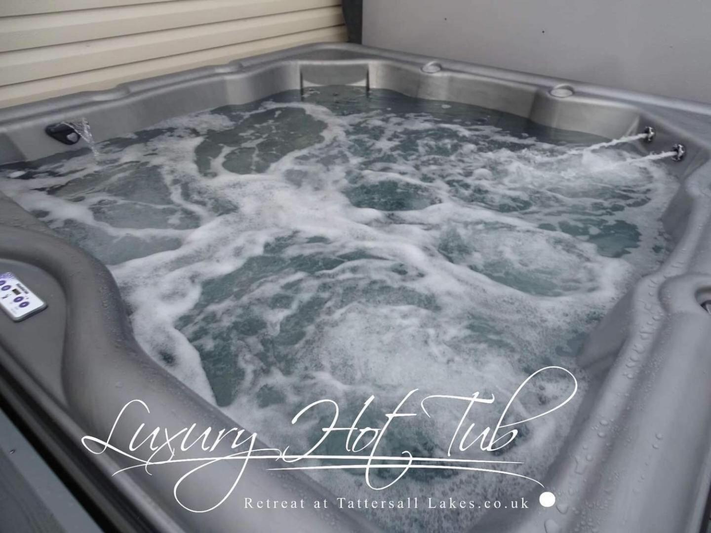 Willa Luxury Hot Tub Retreat Tattershall Zewnętrze zdjęcie